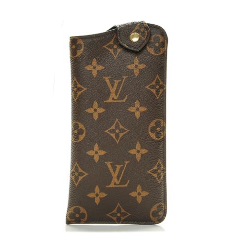 louis vuitton glasses case mm|louis vuitton sunglasses cases women.